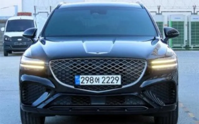 중고차매장 GV70 2.5T 가솔린 AWD 매물 사진 6 - 2023/09 66,330km