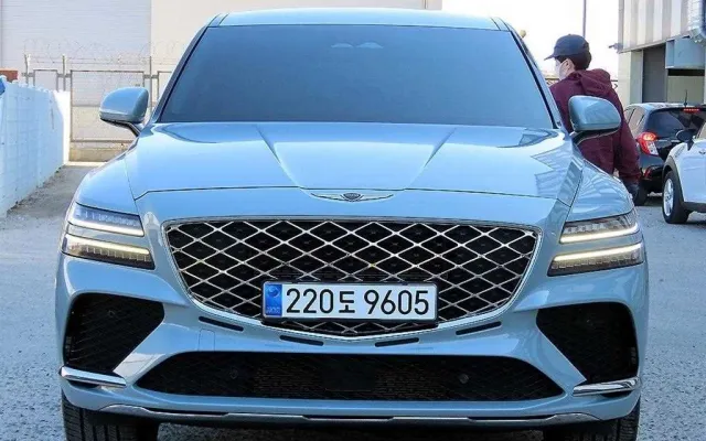 중고차매장 GV80 쿠페 가솔린 2.5T AWD 매물 사진 18 - 2024/02 27,738km