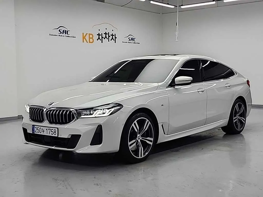 BMW 6시리즈 GT (G32) 640I XDRIVE M 스포츠 매물 사진 13 - 2022/06 75,943km (중고차매장)